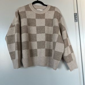 Oversized checkered sweater